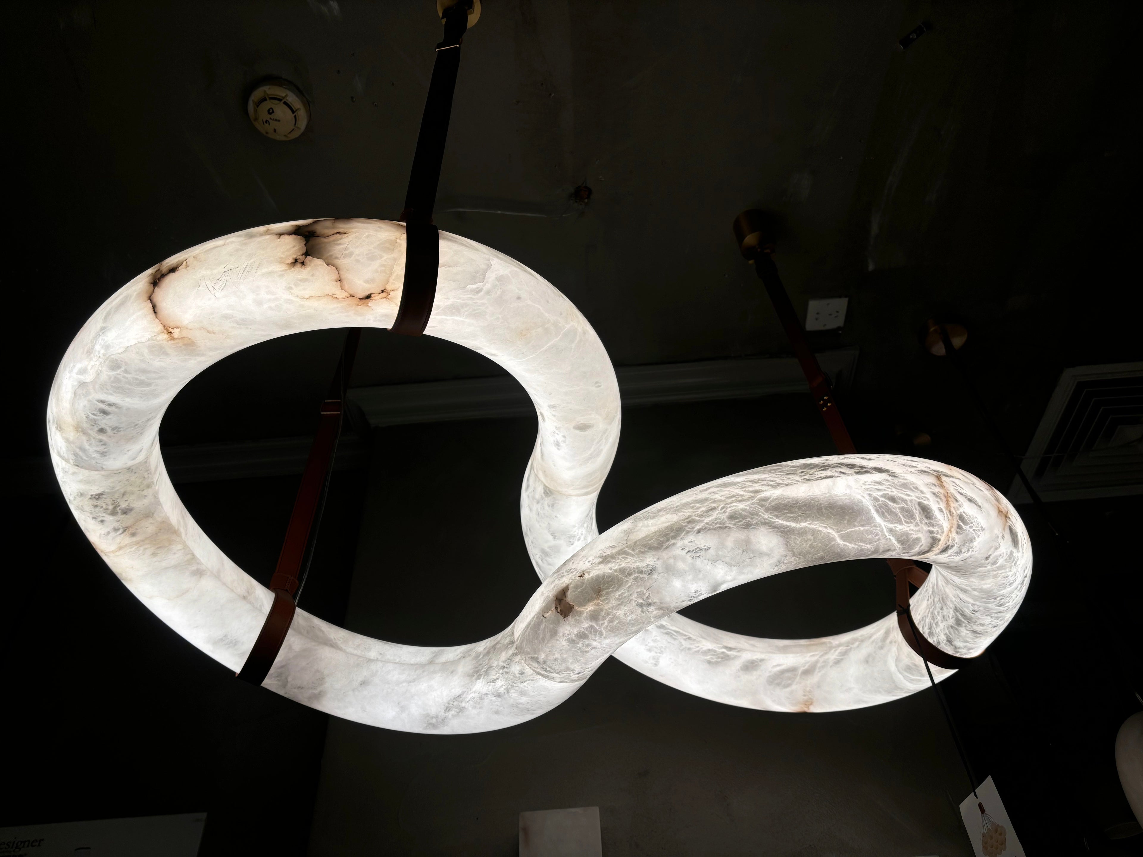 Infinity Alabaster Linear Pendant Light detail view