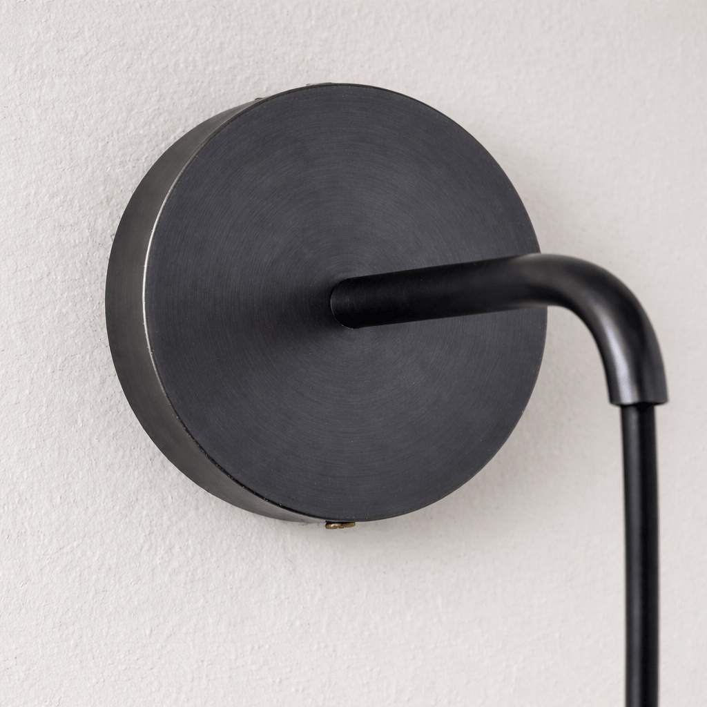 Mirasol Alabaster Wall Sconce material and finish detail