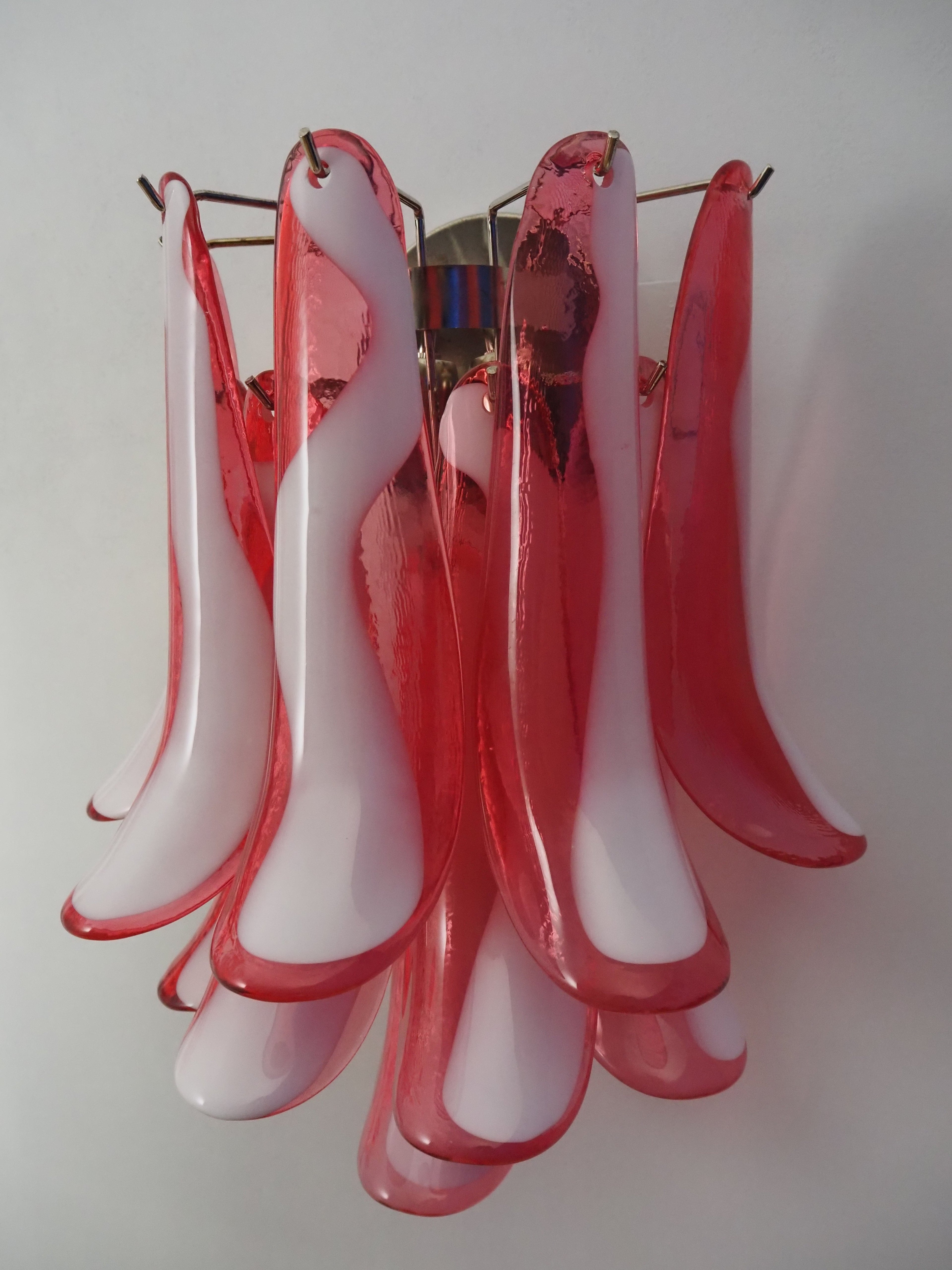 Murano Wall Lamp | 10 Red Petal Glass | Set of 2