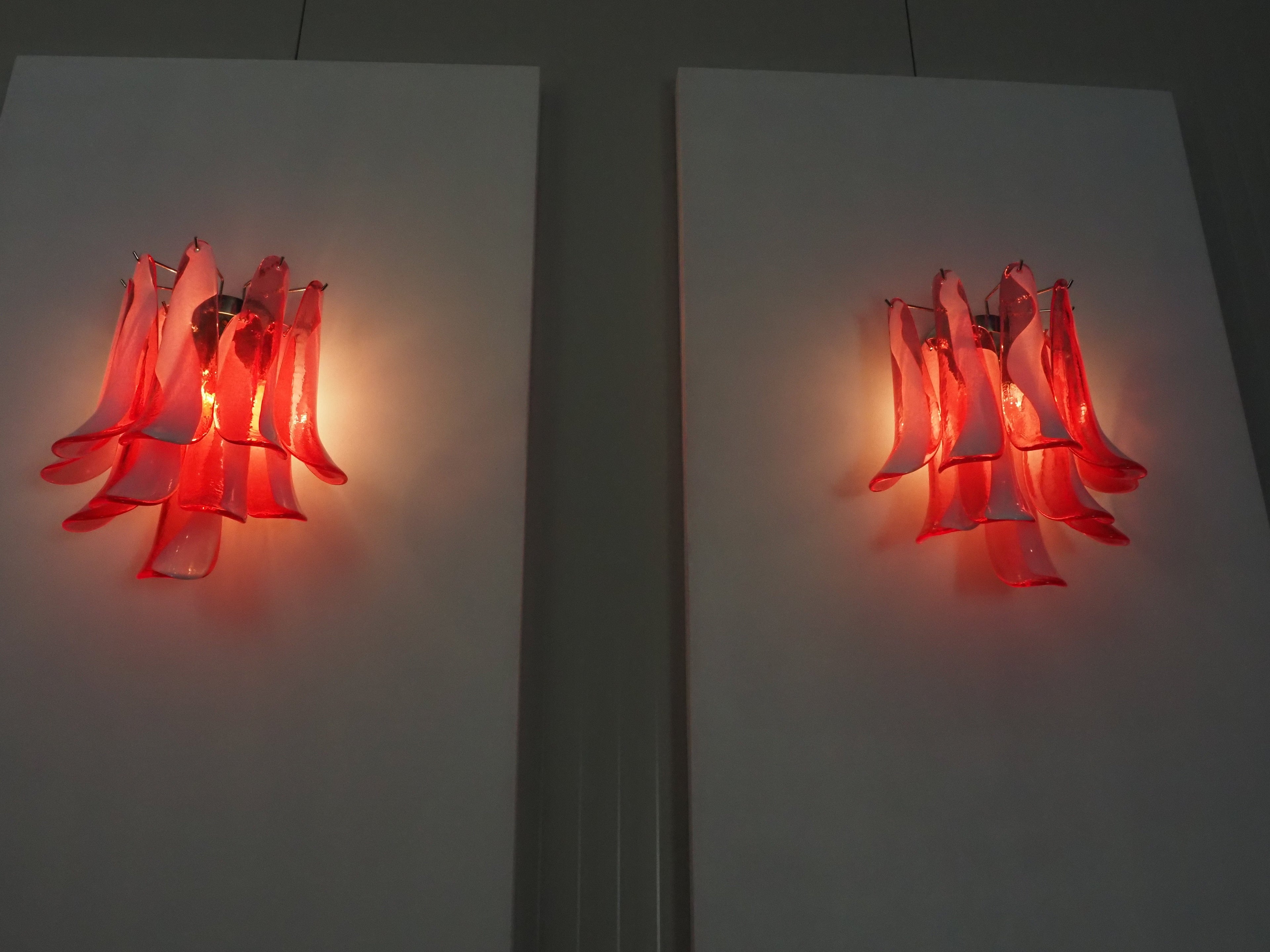 Murano Wall Lamp | 10 Red Petal Glass | Set of 2