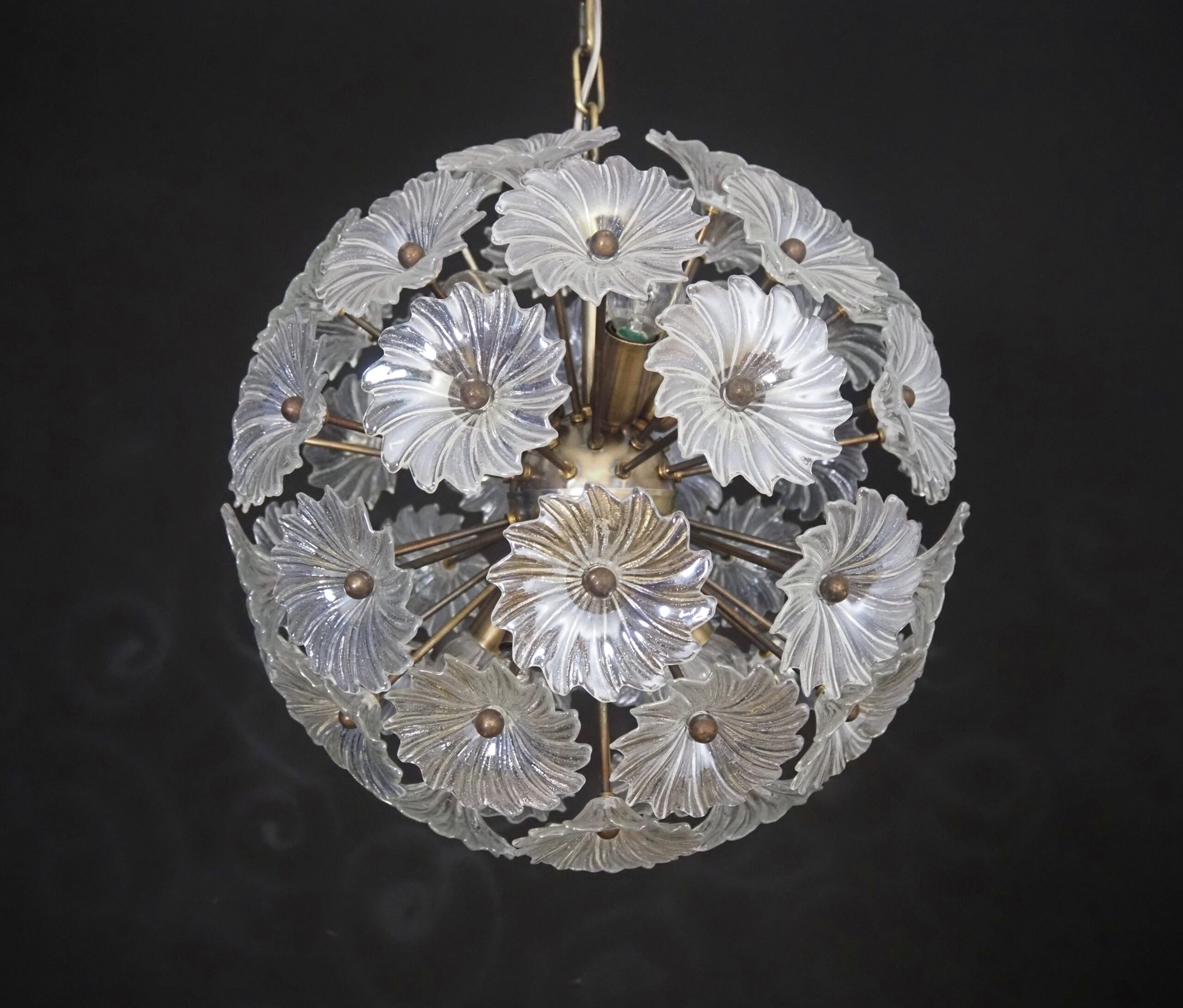 Murano Chandelier | 51 Clear Daisy Glass detail by Bling Lighting Studio