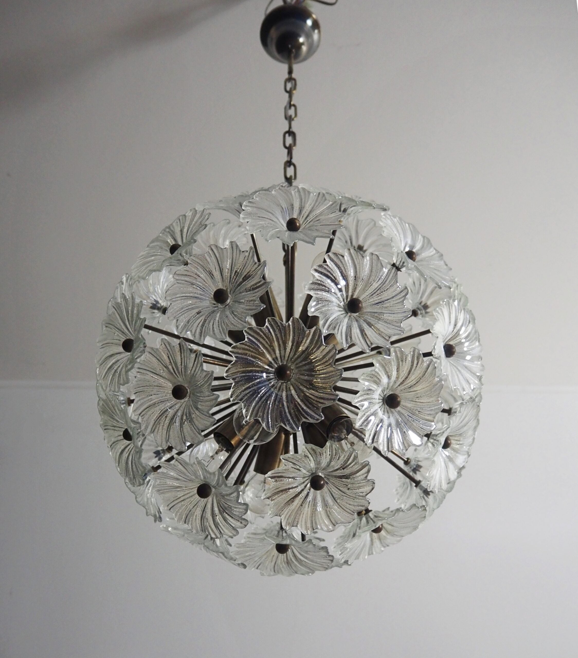 Murano Chandelier | 51 Clear Daisy Glass detail by Bling Lighting Studio