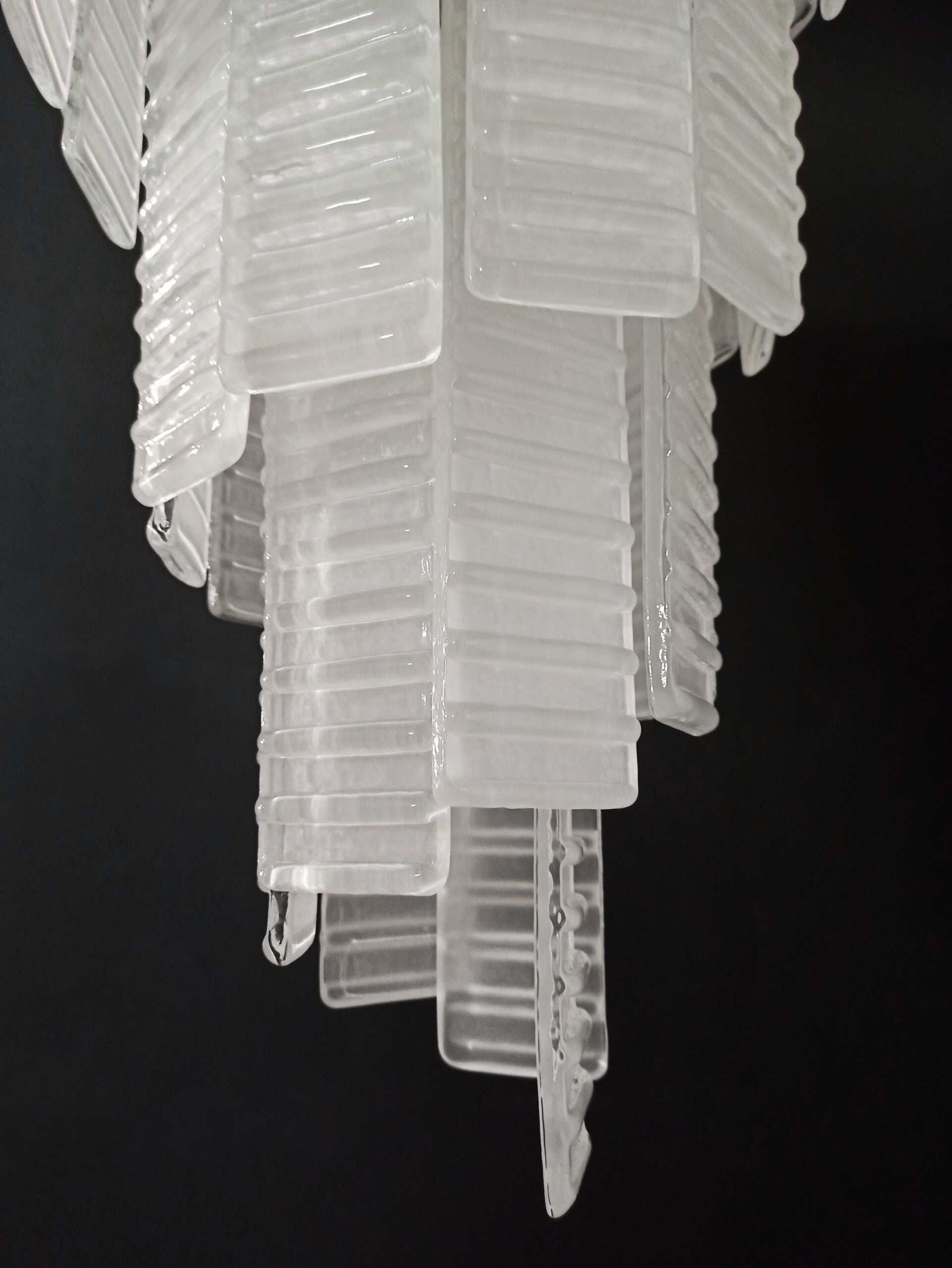 Murano Chandelier | 83 White Spiral Glasses detail by Bling Lighting Studio