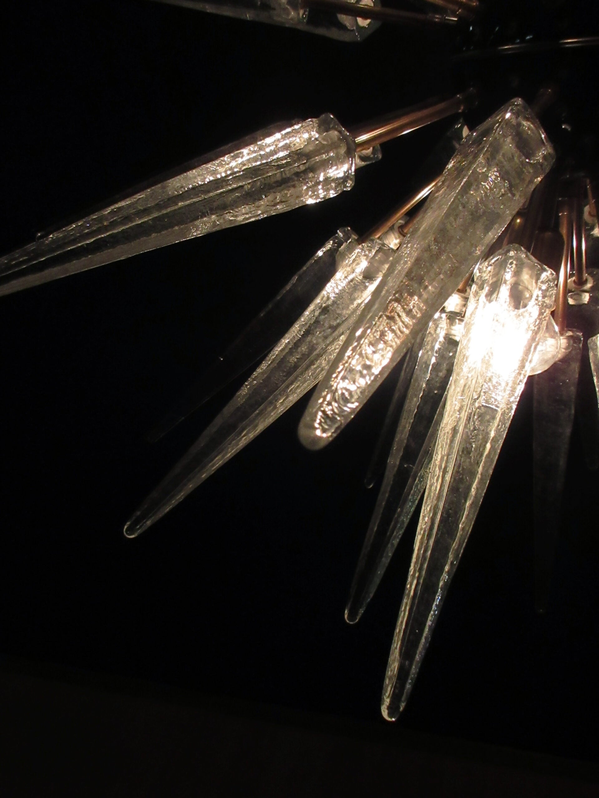 Murano Chandelier | 51 Clear Sputnik detail by Bling Lighting Studio