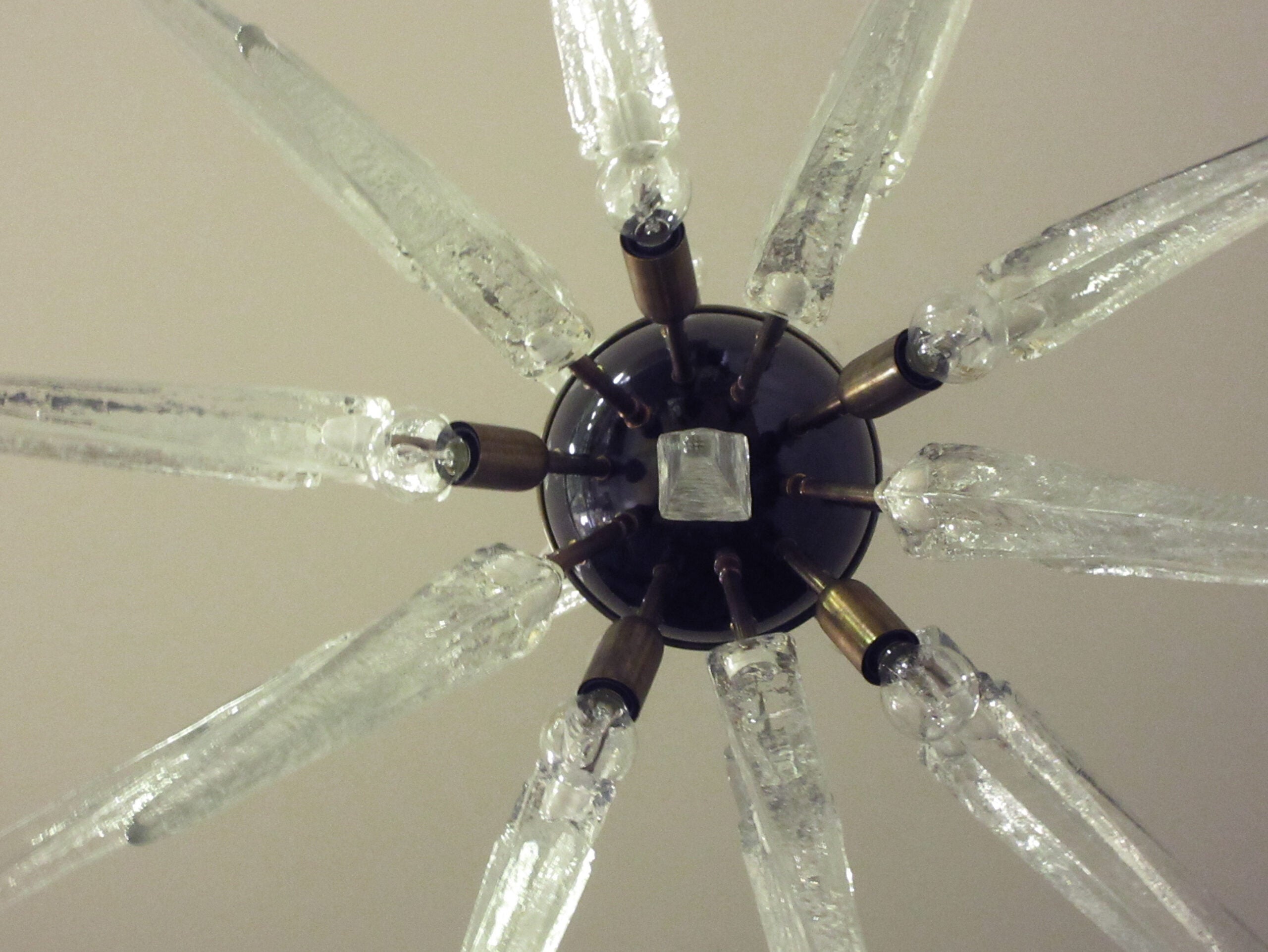 Murano Chandelier | 51 Clear Sputnik detail by Bling Lighting Studio