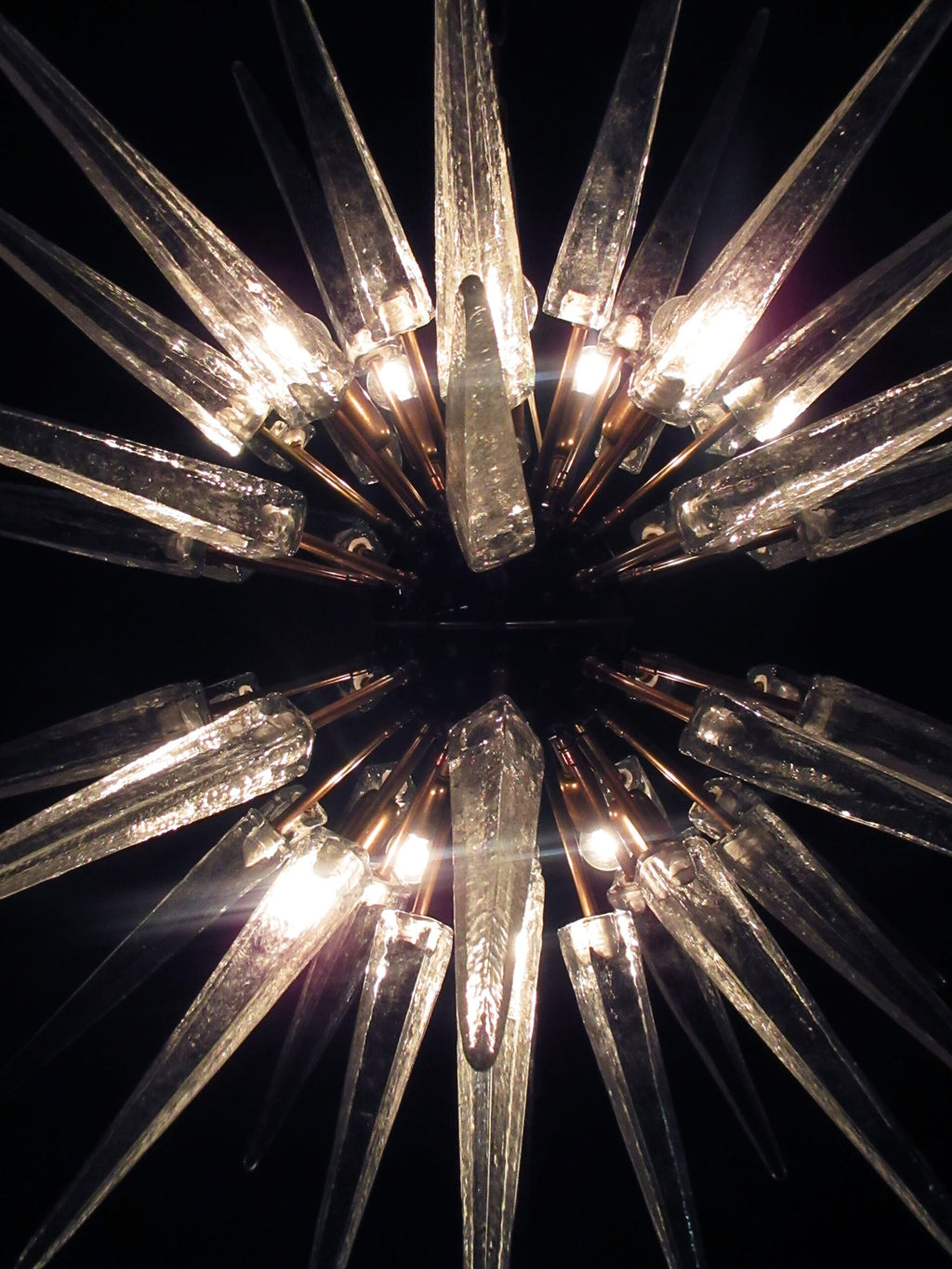 Murano Chandelier | 51 Clear Sputnik detail by Bling Lighting Studio