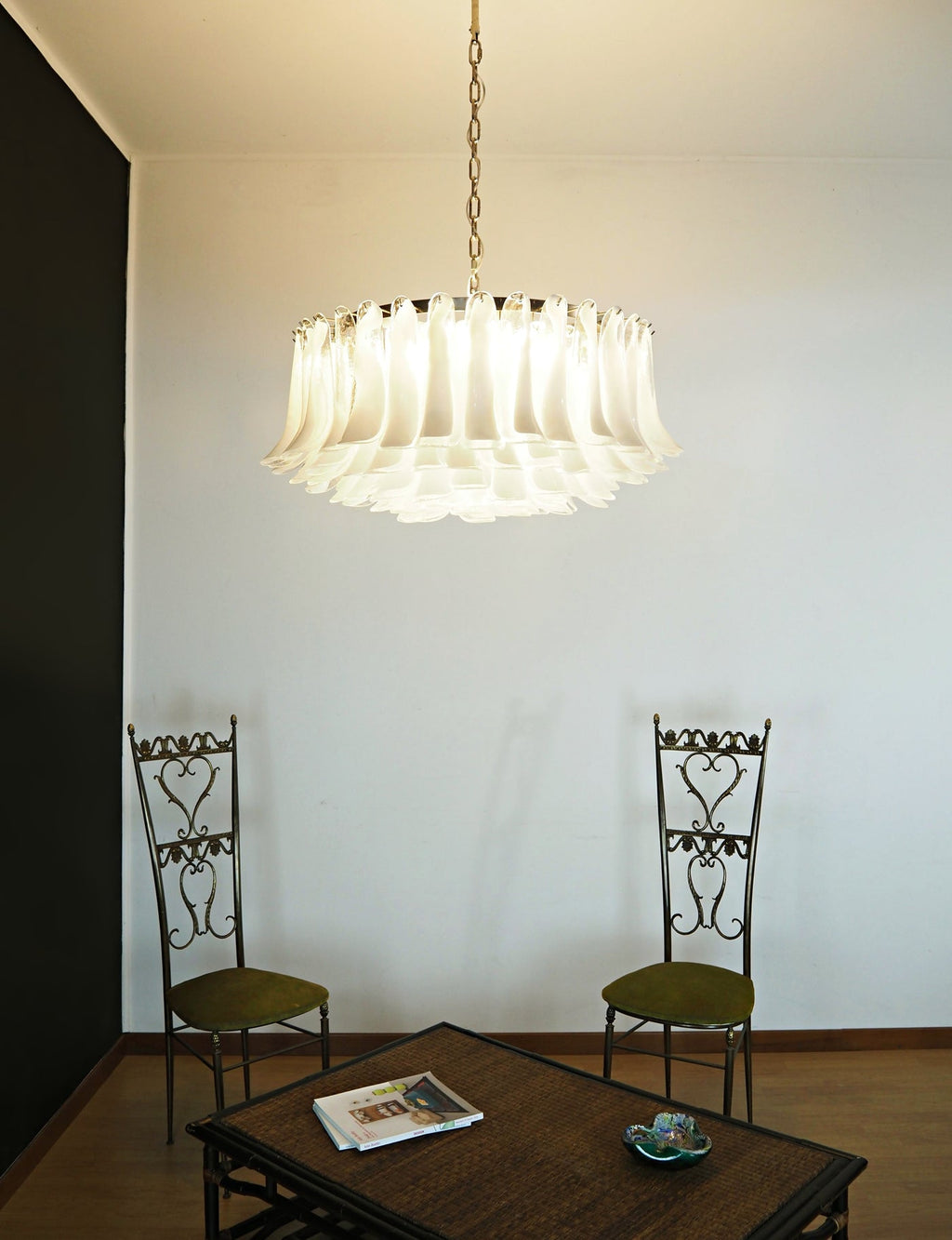 Modern Petals White Murano Chandelier additional product view