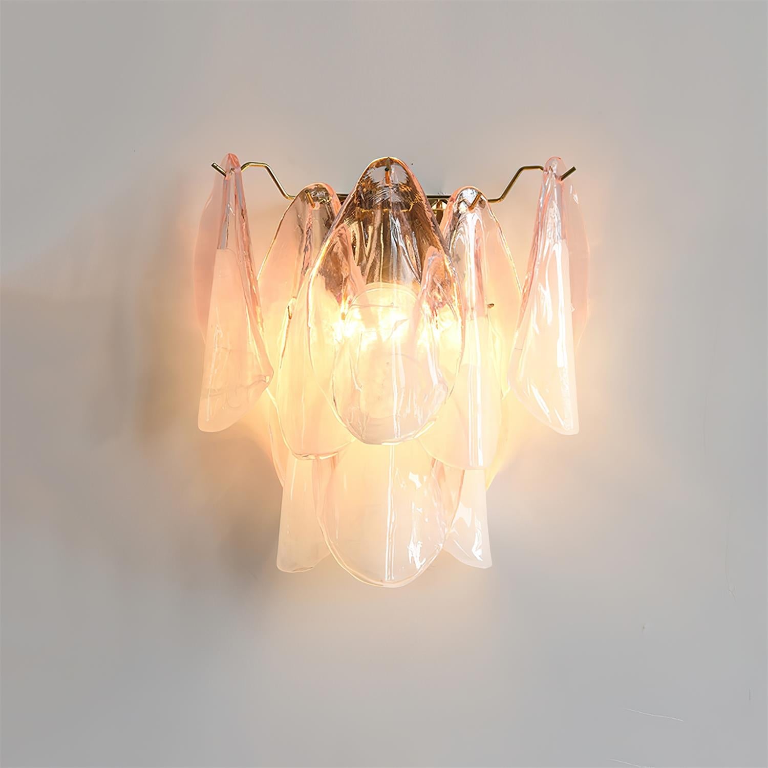Fuchsia Wall Lamp