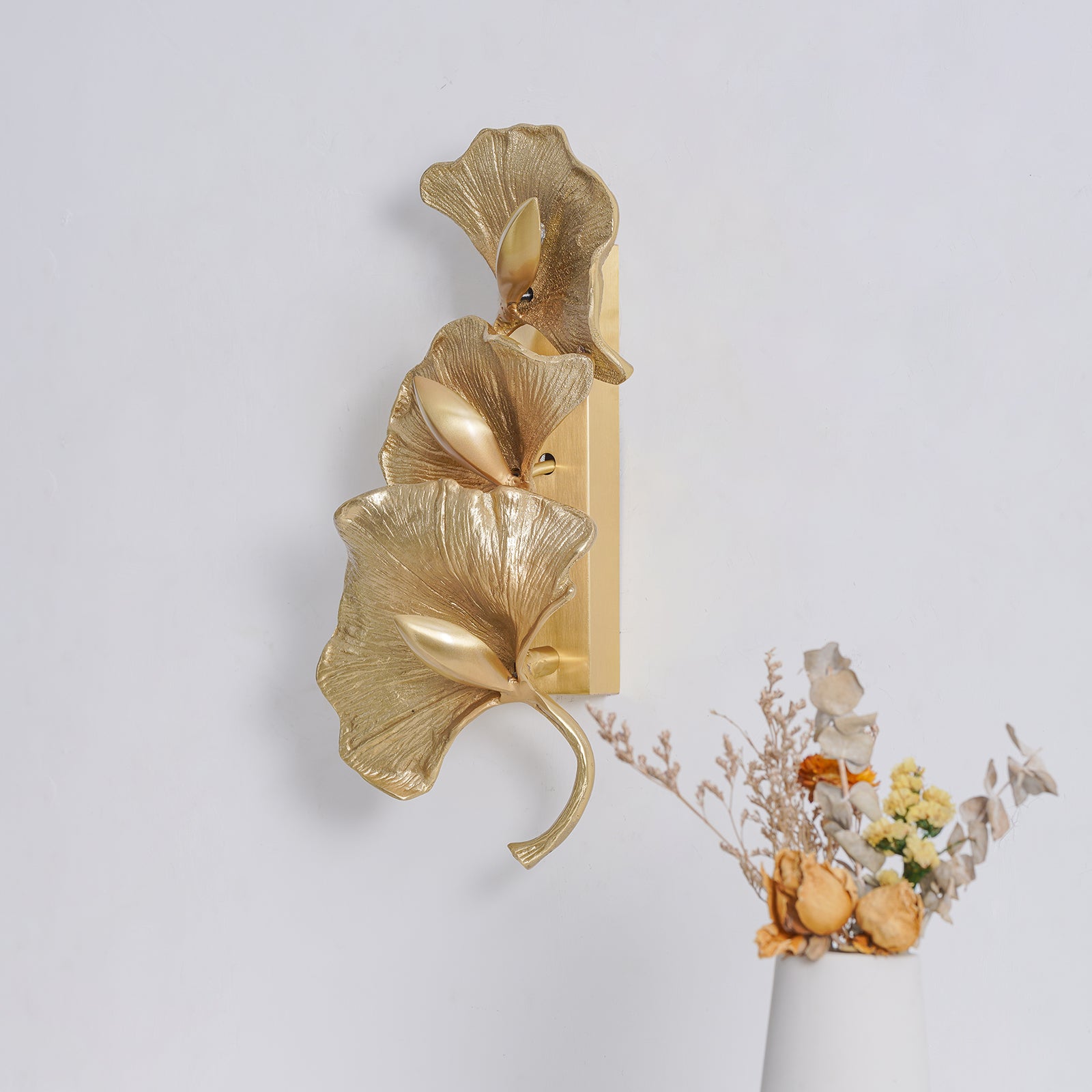 Ginkgo Leaf Branch Wall Lamp product image