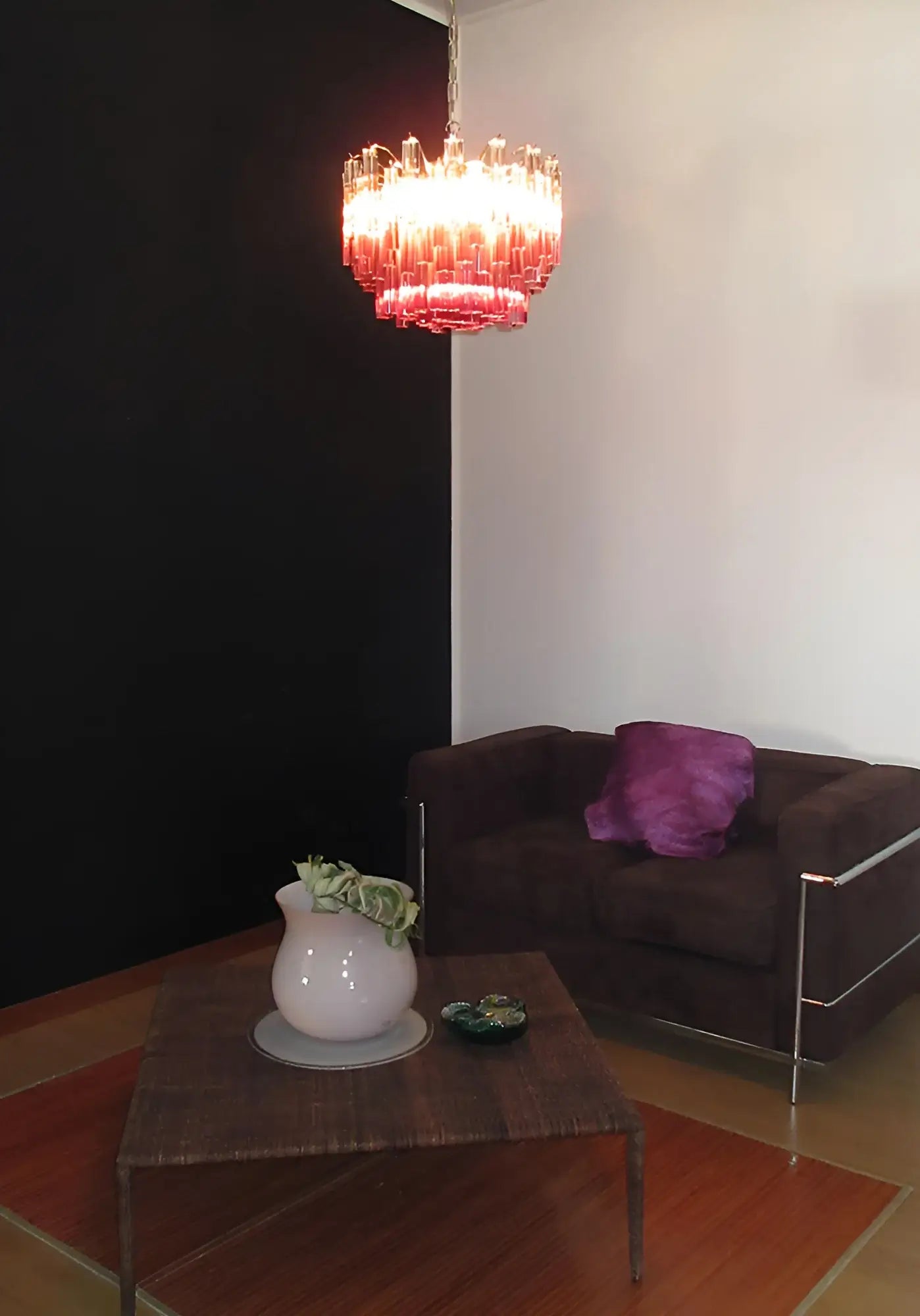 Gorgeous Murano Quadriedri Prisms Chandelier material and finish detail