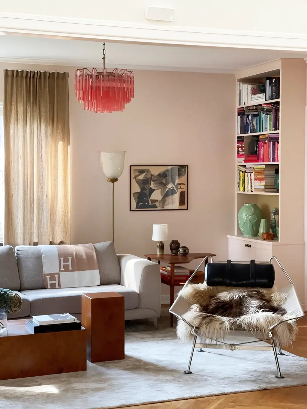 Gorgeous Murano Quadriedri Prisms Pink Chandelier product image