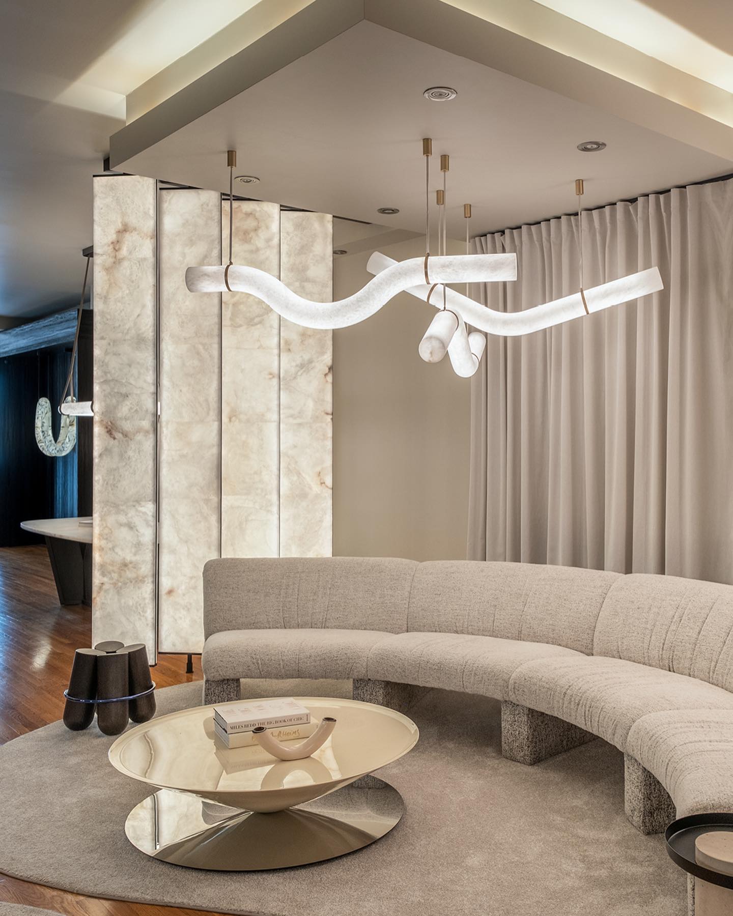 Streamlined Alabaster Pendant Lamp by Bling Lighting Studio