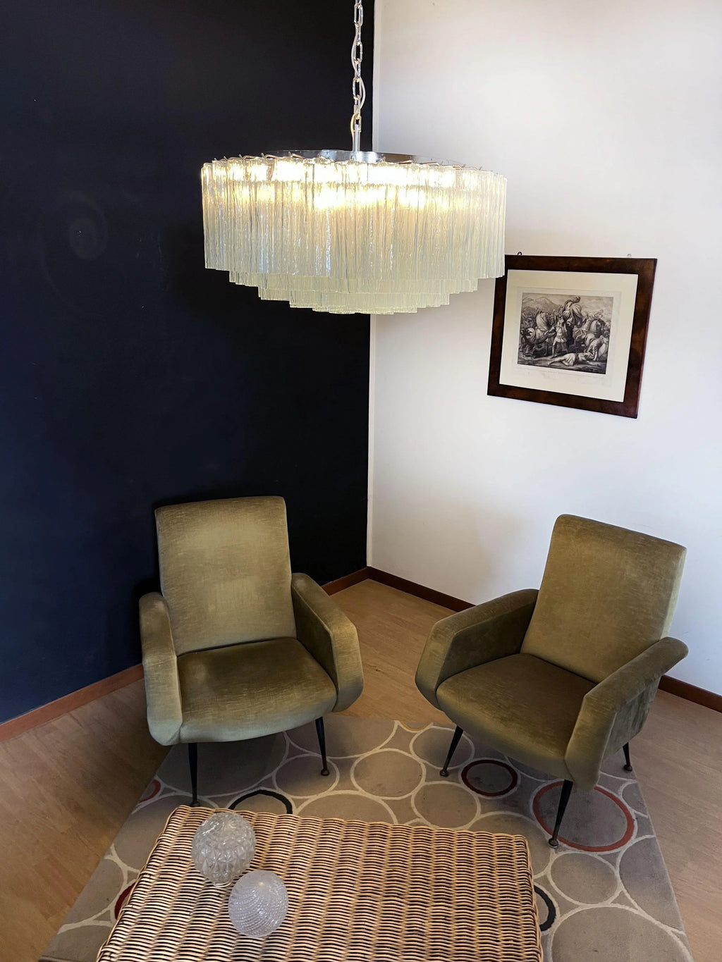Murano Large Transparent Glass Tube Chandelier material and finish detail