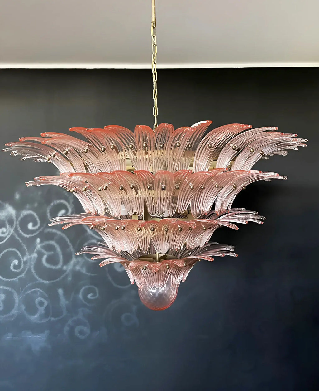Murano Palmette Pink Chandelier product image