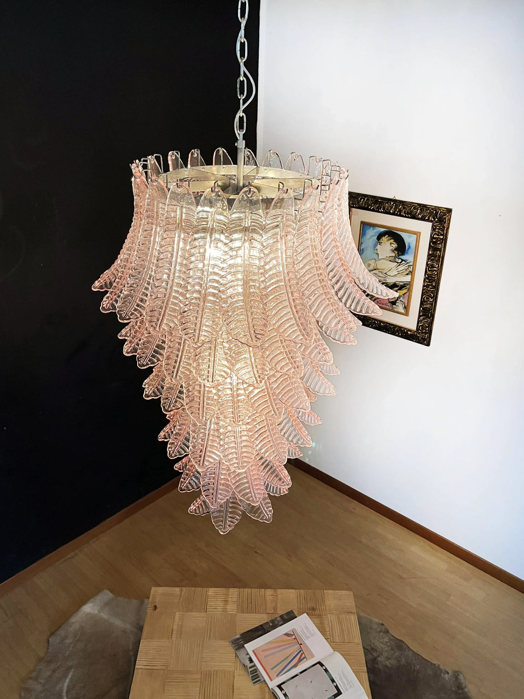 Murano Pink Felch Spiral Chandelier product image