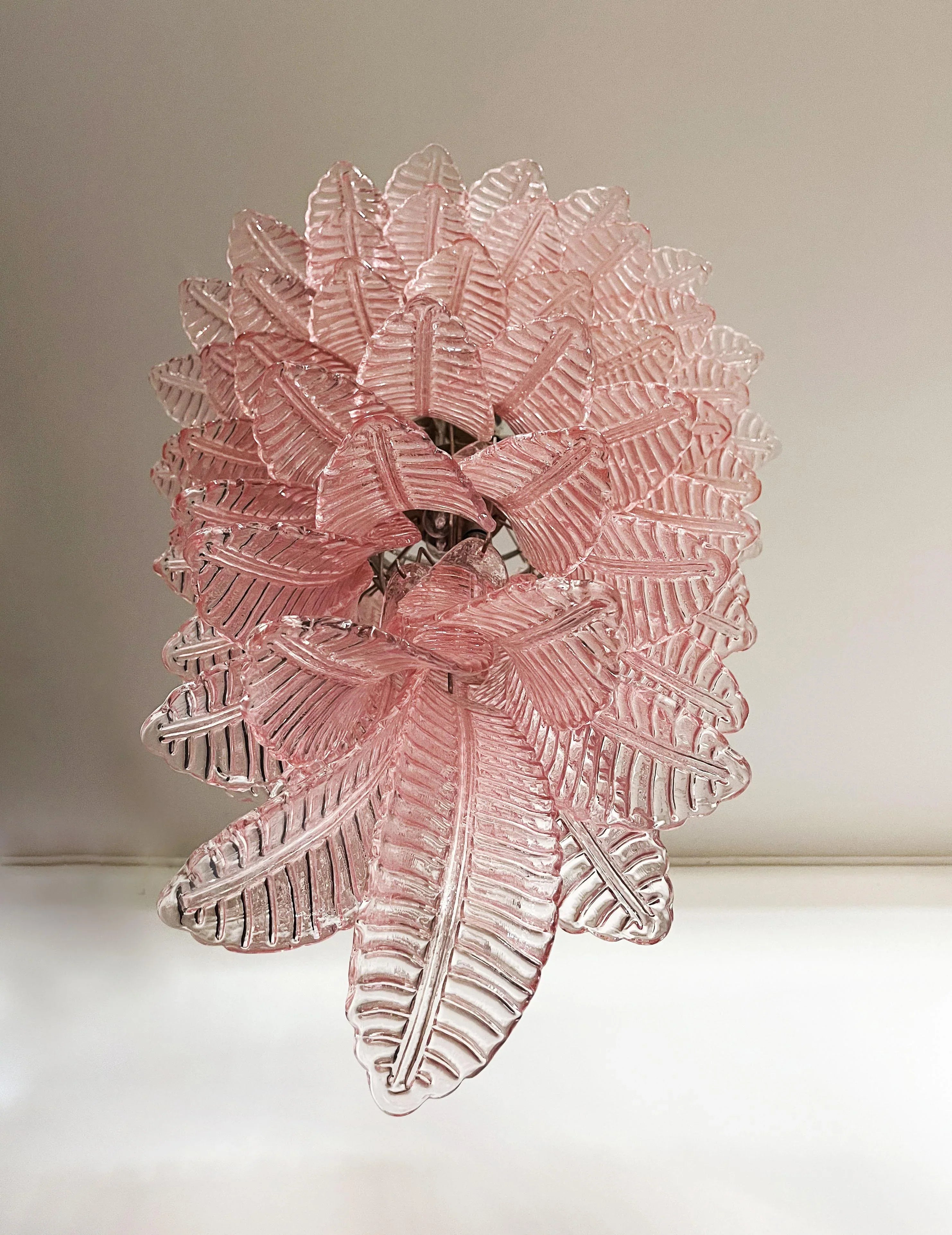 Murano Pink Felch Spiral Chandelier product image
