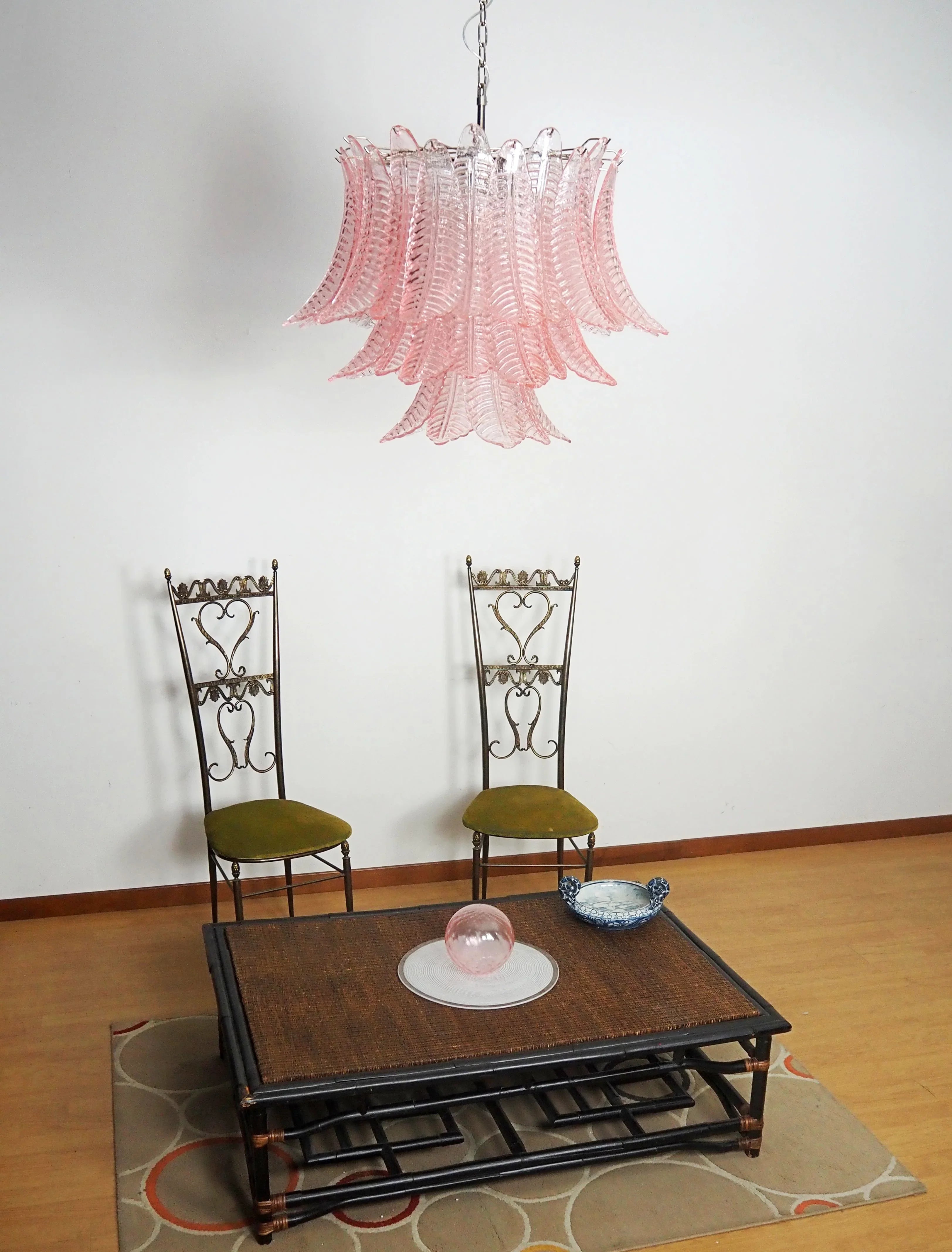 Murano Pink Ferns Glass Chandelier material and finish detail
