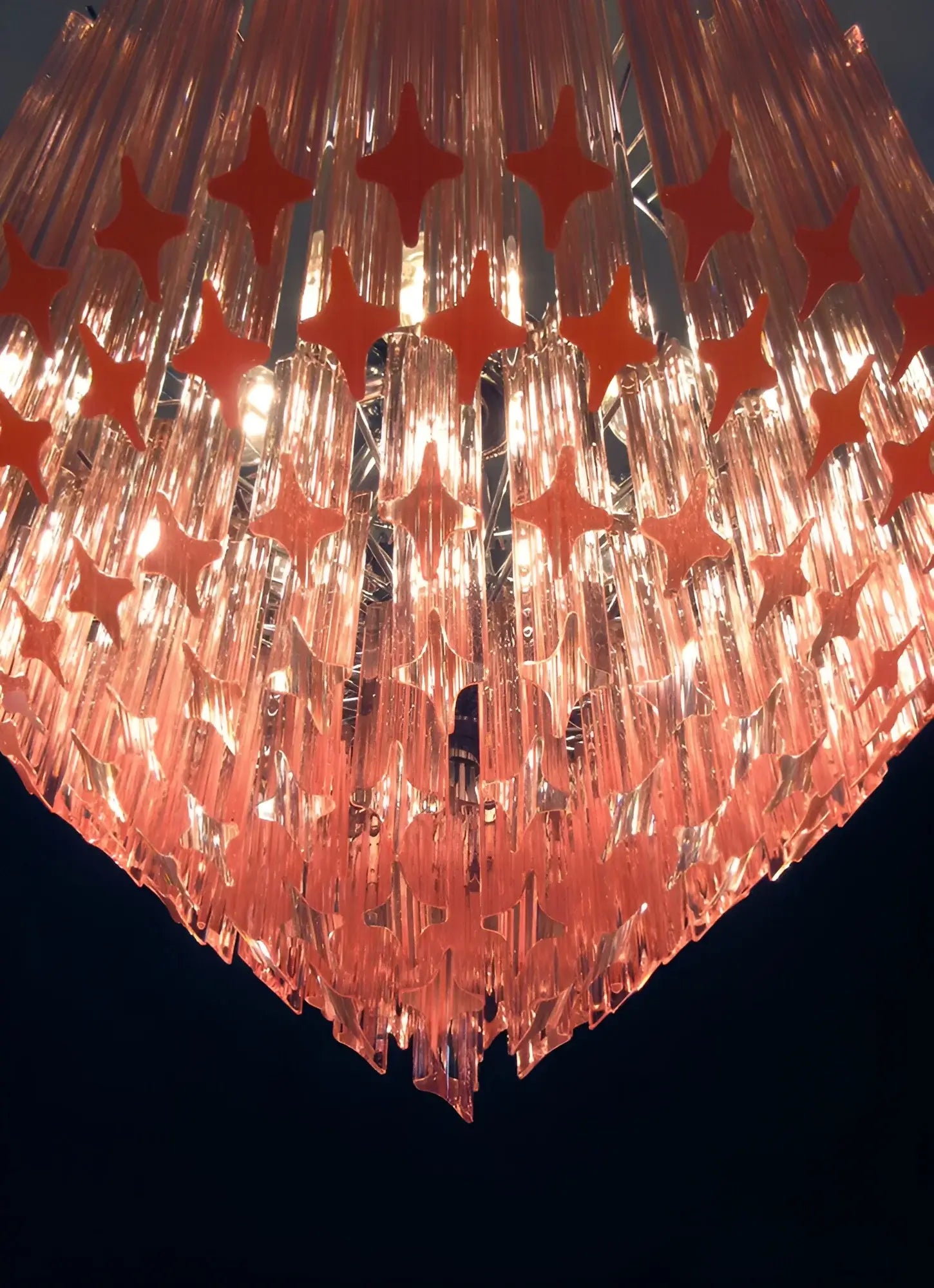Murano Quadriedri Prisms Pink Chandelier product image