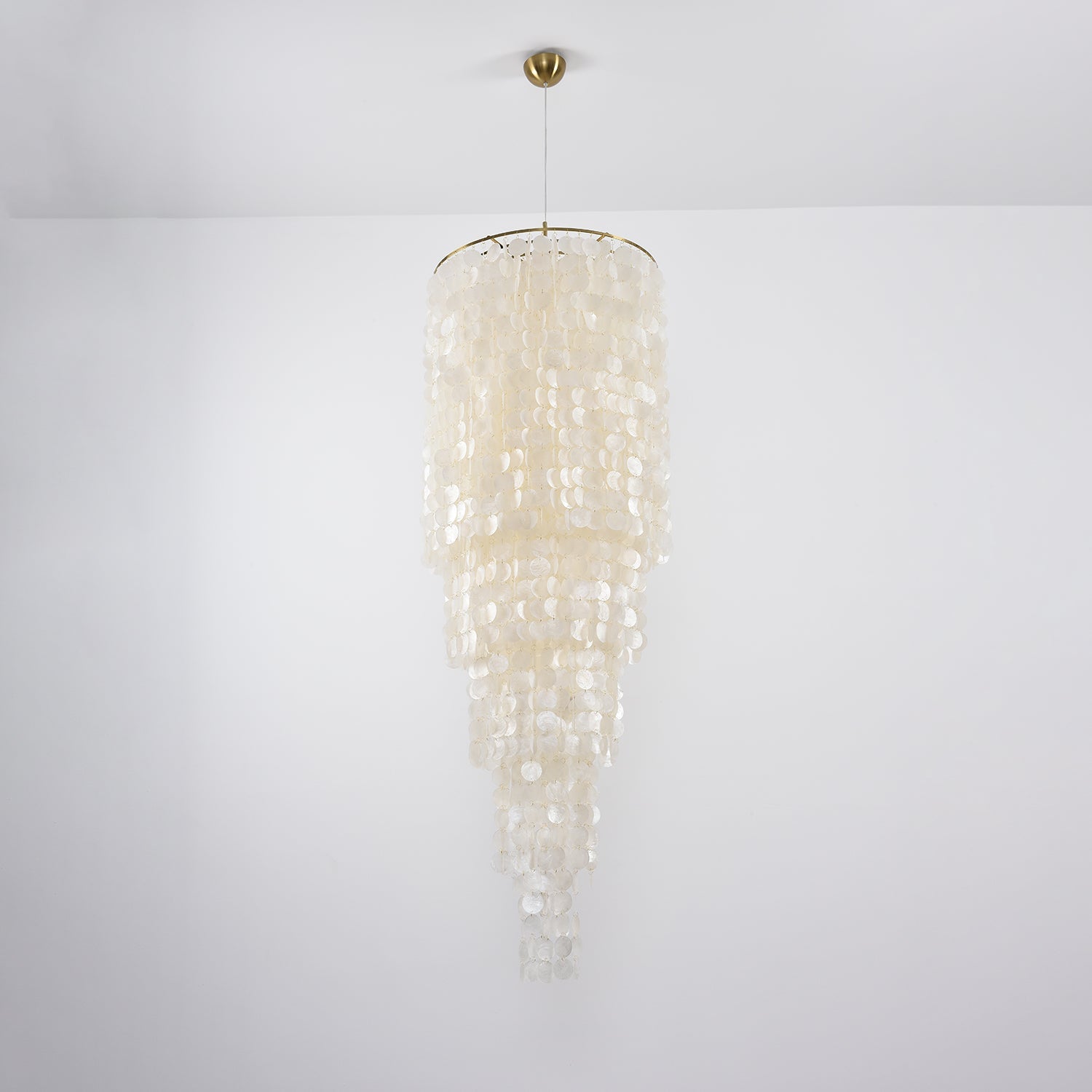 Modern Nerida Shell Chandelier product image
