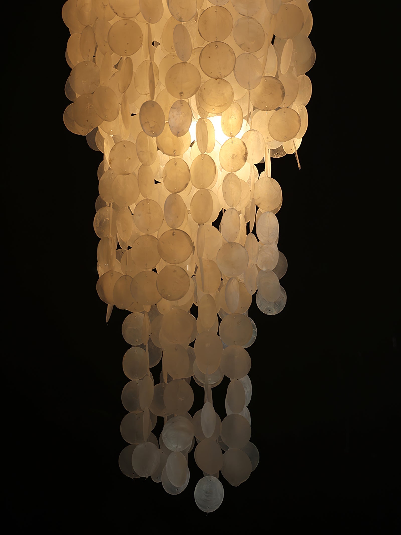 Modern Nerida Shell Chandelier product image
