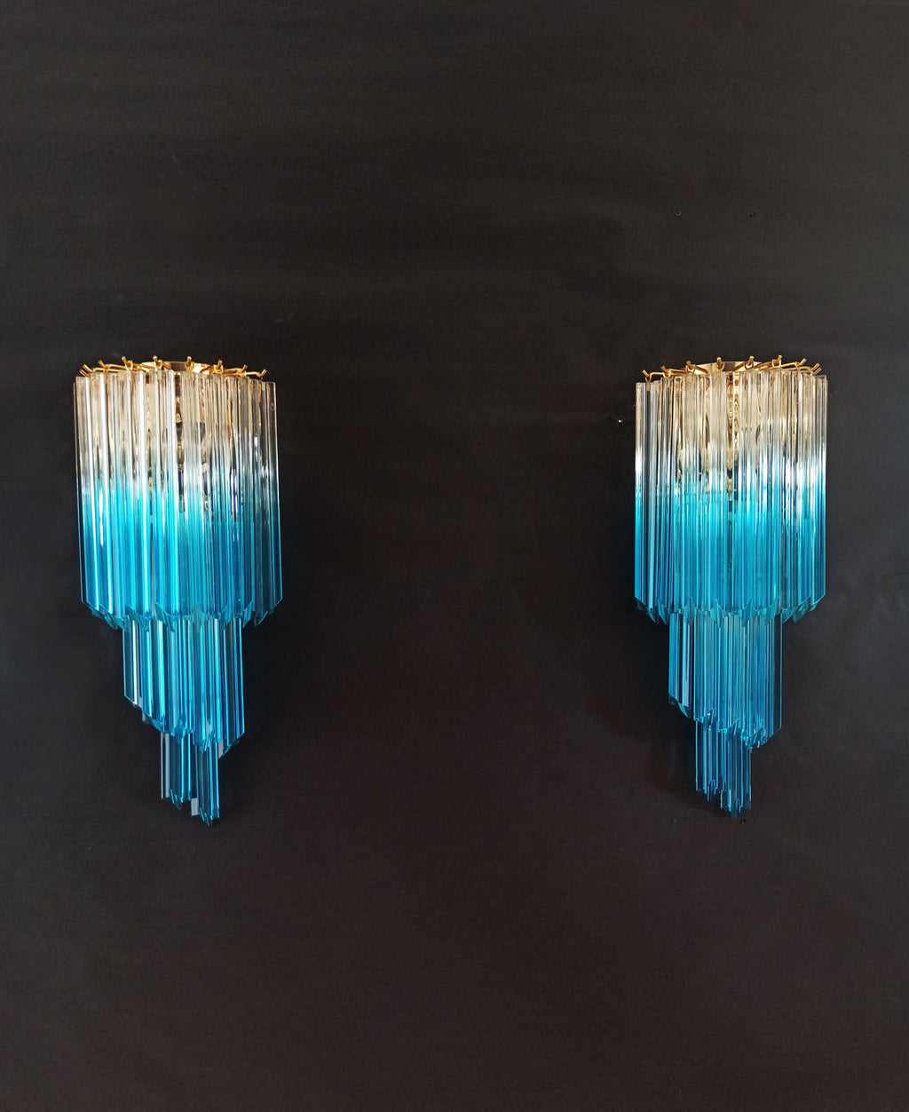 Murano Wall Lamp | 32 Clear Blue Prism Glass | Set of 2