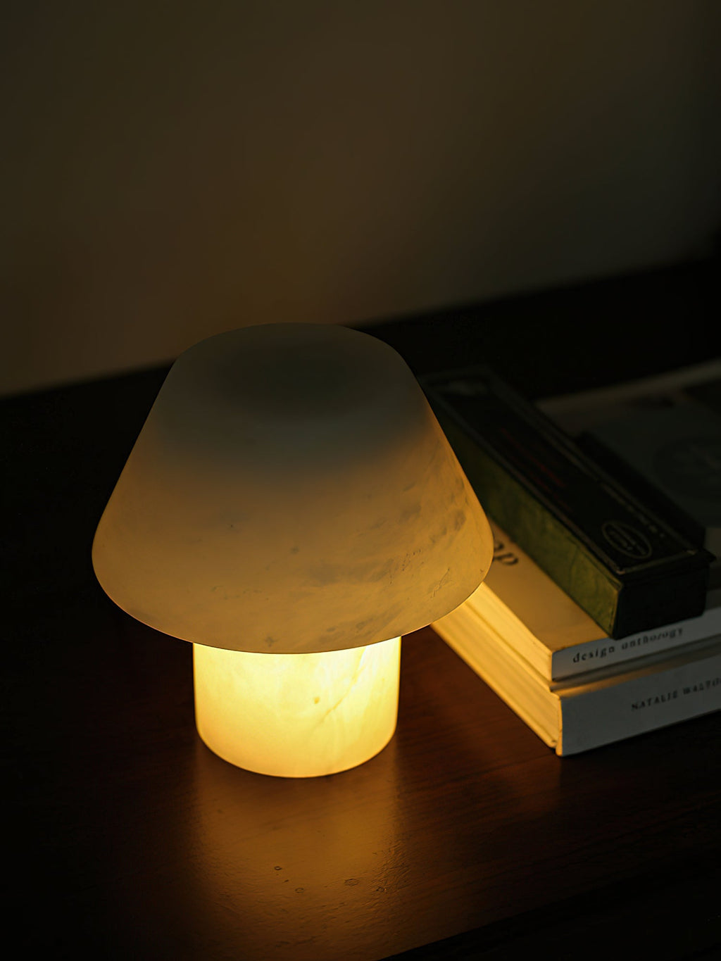 Parachilna Petra Alabaster Table Lamp