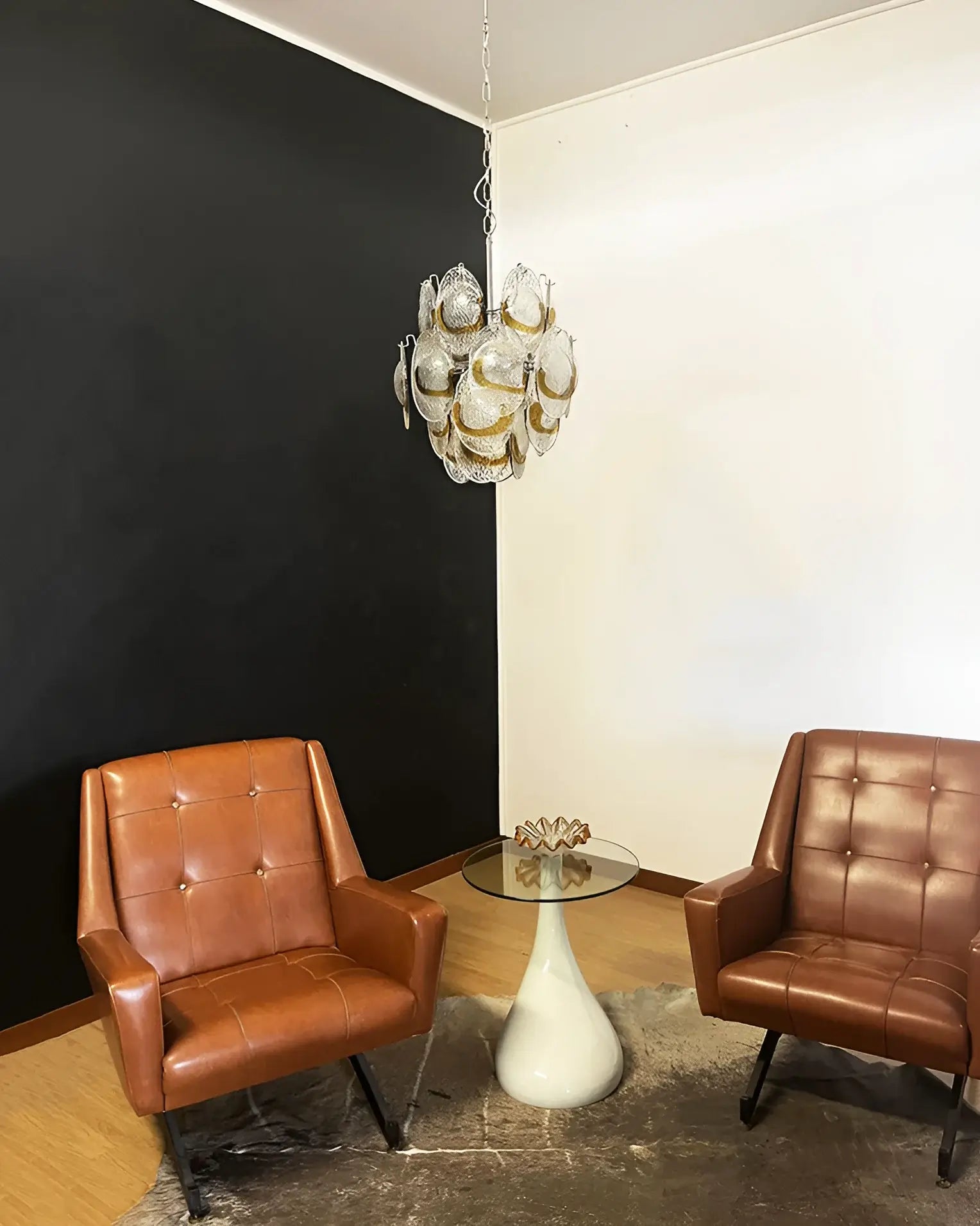 Vintage Murano Transparent Amber Chandelier material and finish detail