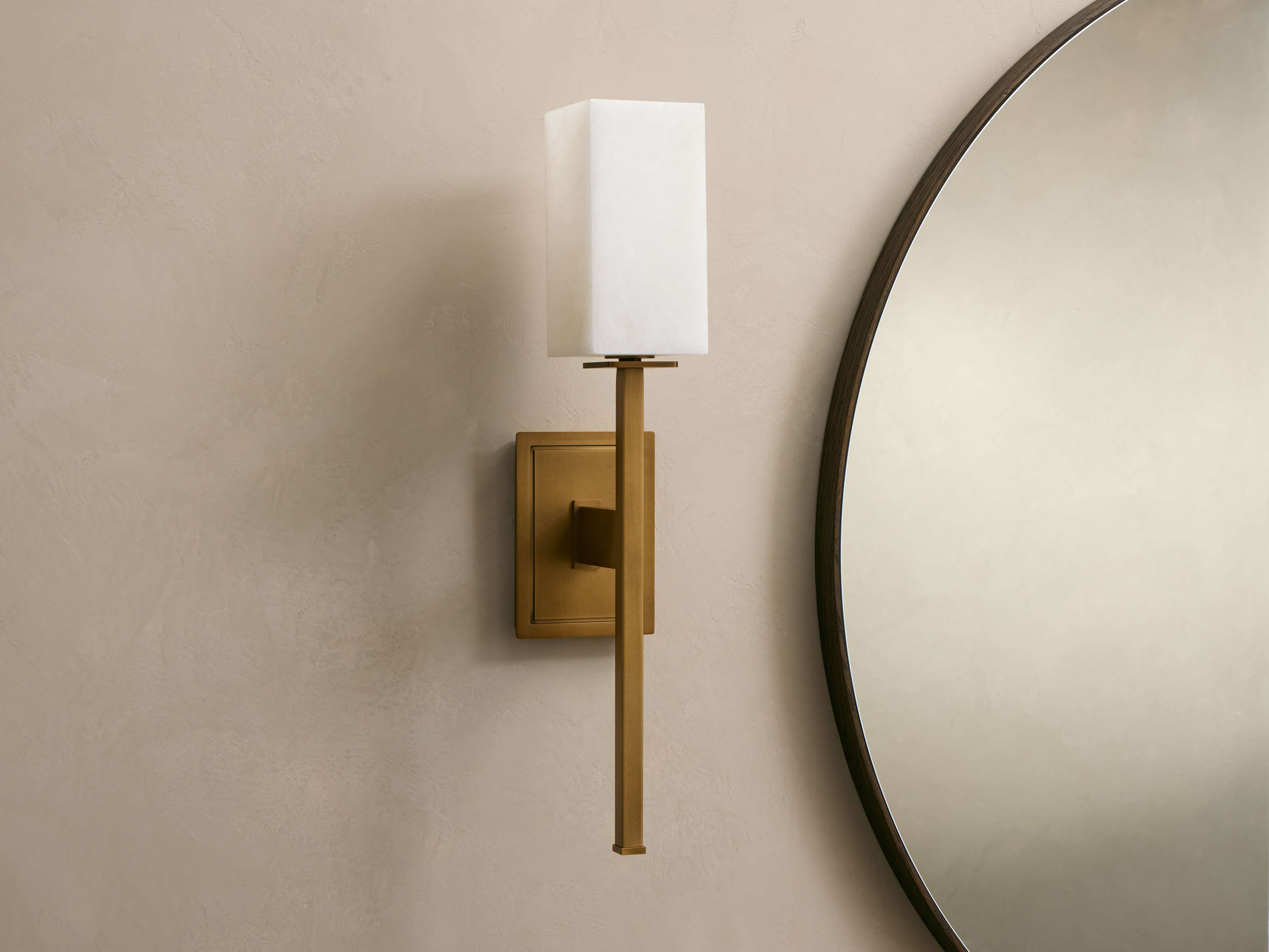 Cinda Sconce detail view
