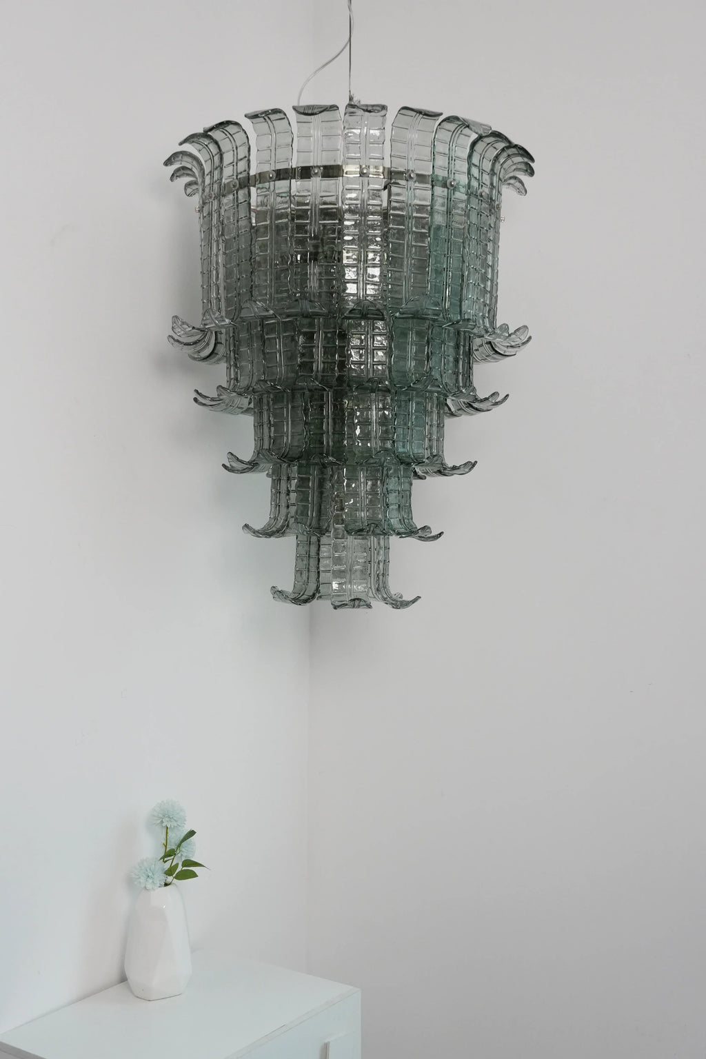 Elegant Leaf-Shaped Murano Glass Chandelier product image