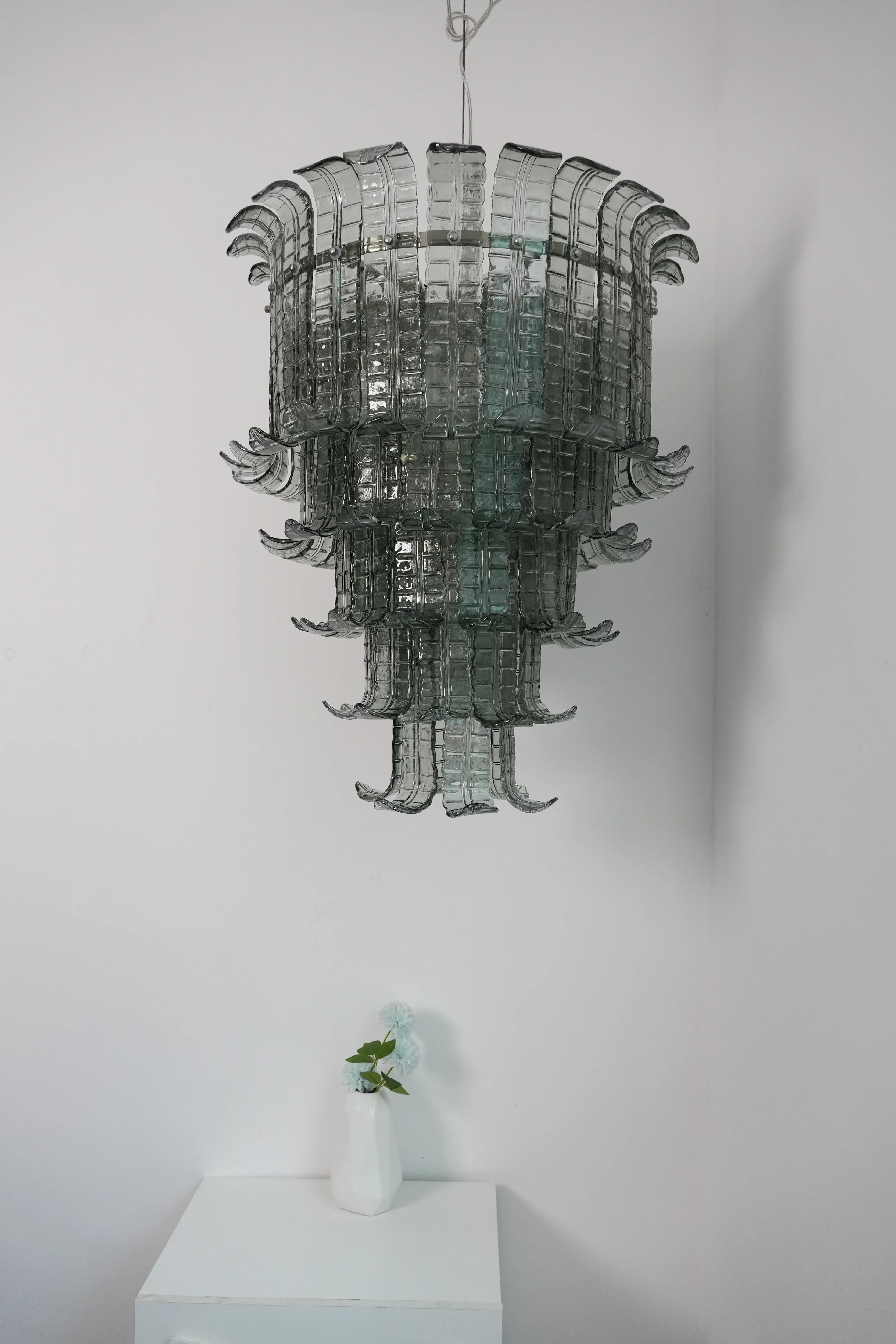 Elegant Leaf-Shaped Murano Glass Chandelier product image