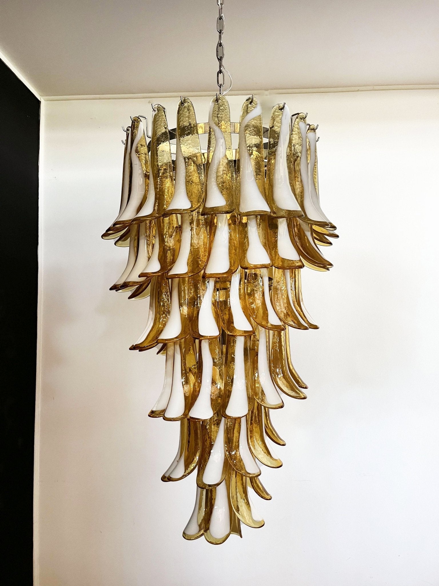 Exquisite Murano Amber Petals Spiral Chandelier product image